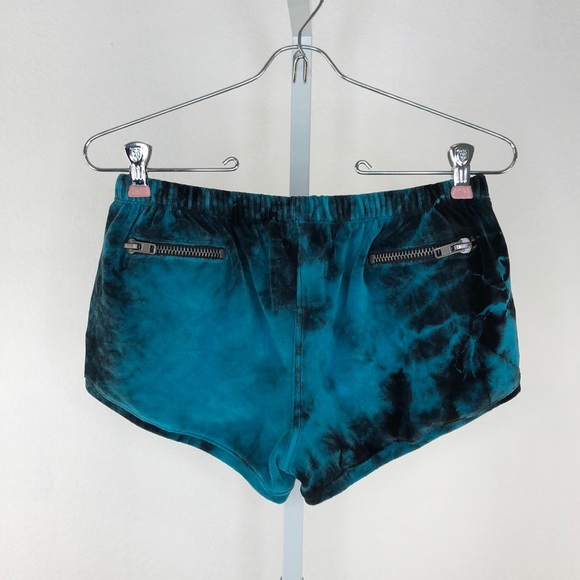 Chasor Black & Blue Tye-Dye Shorts - Picture 2 of 7